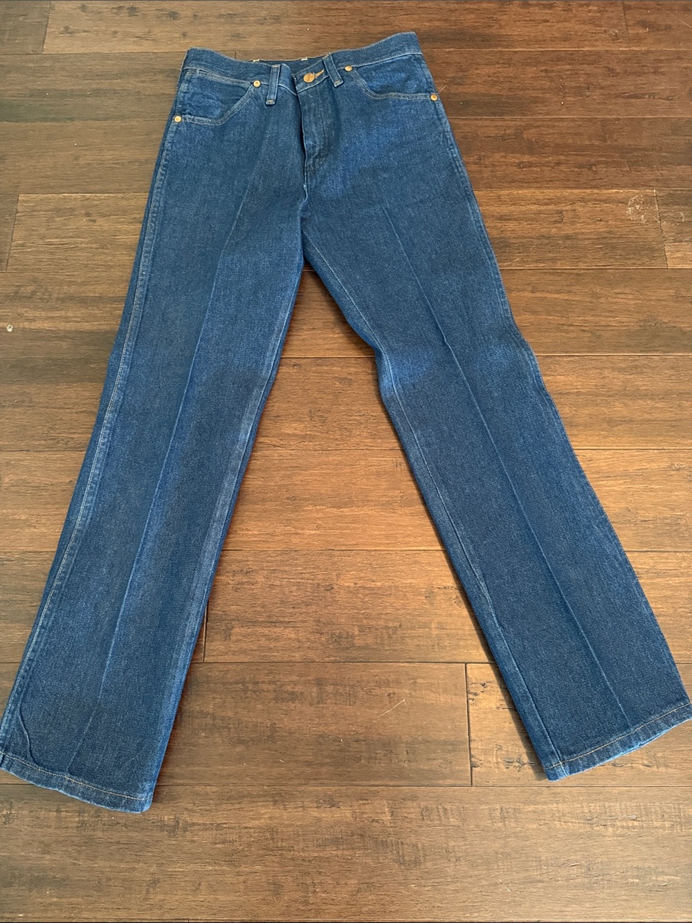Wrangler Men's Indigo Straight-Leg Jeans